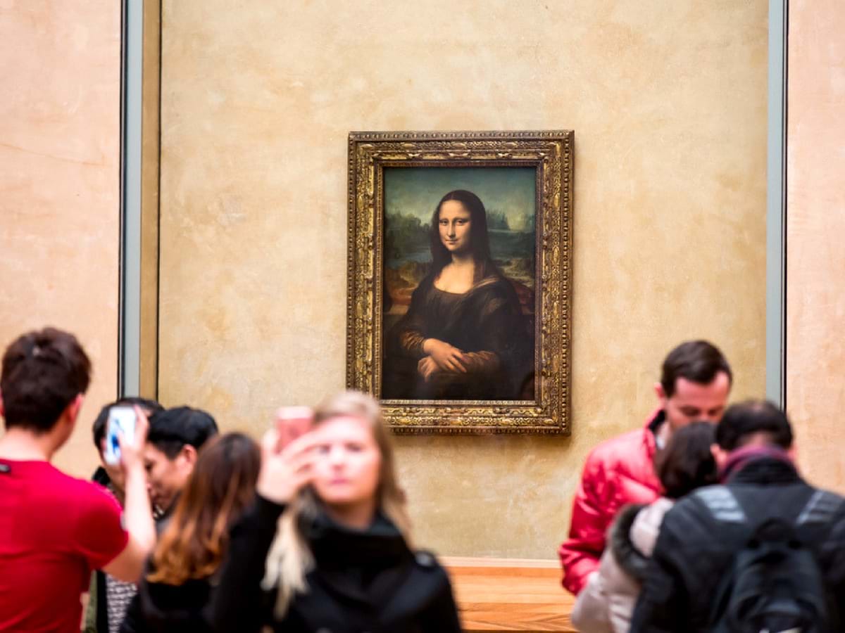 Mona Lisa Louvre Paris 